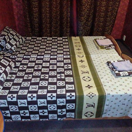 Imperial Hotel Krivoy Rog Kryvyi Rih ภายนอก รูปภาพ
