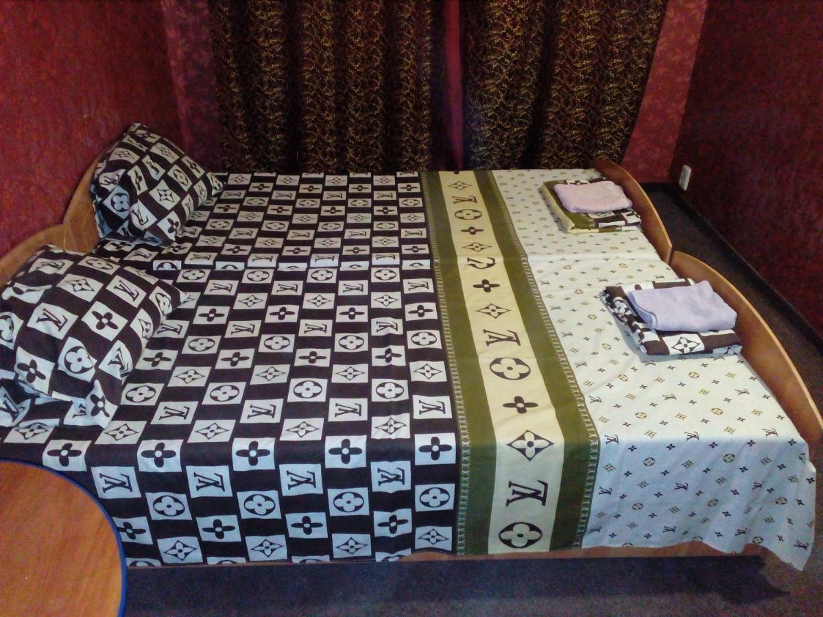 Imperial Hotel Krivoy Rog Kryvyi Rih ภายนอก รูปภาพ