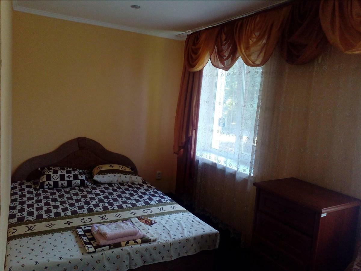Imperial Hotel Krivoy Rog Kryvyi Rih ภายนอก รูปภาพ